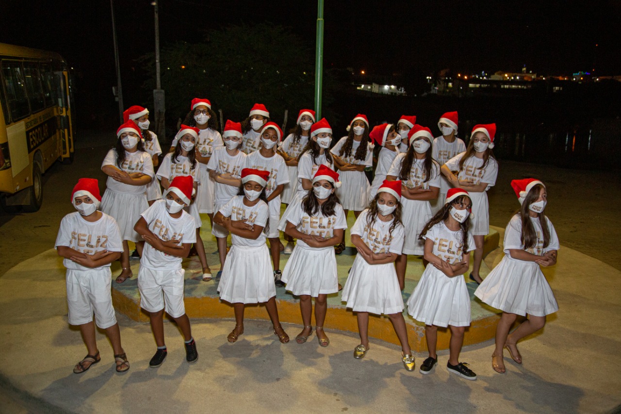 Auto de Natal de crianças emociona a população em Venturosa, Agreste de Pernambuco