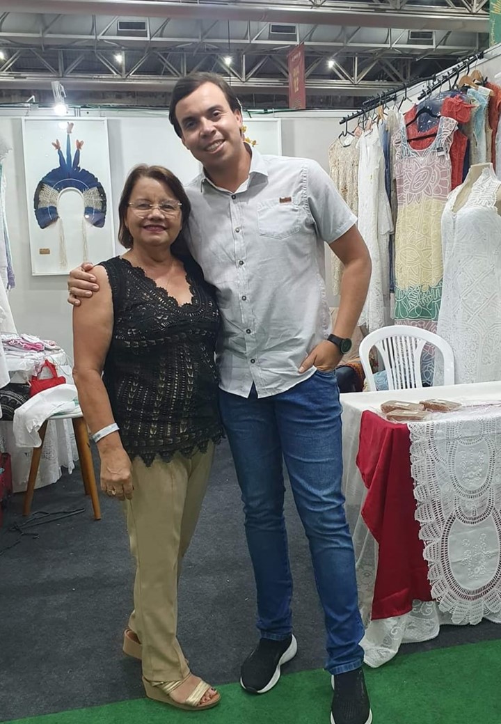 CAIQUE E LURDES