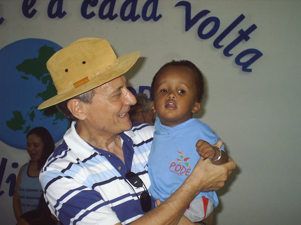 DOAR A VIDA PELO IRMÃO