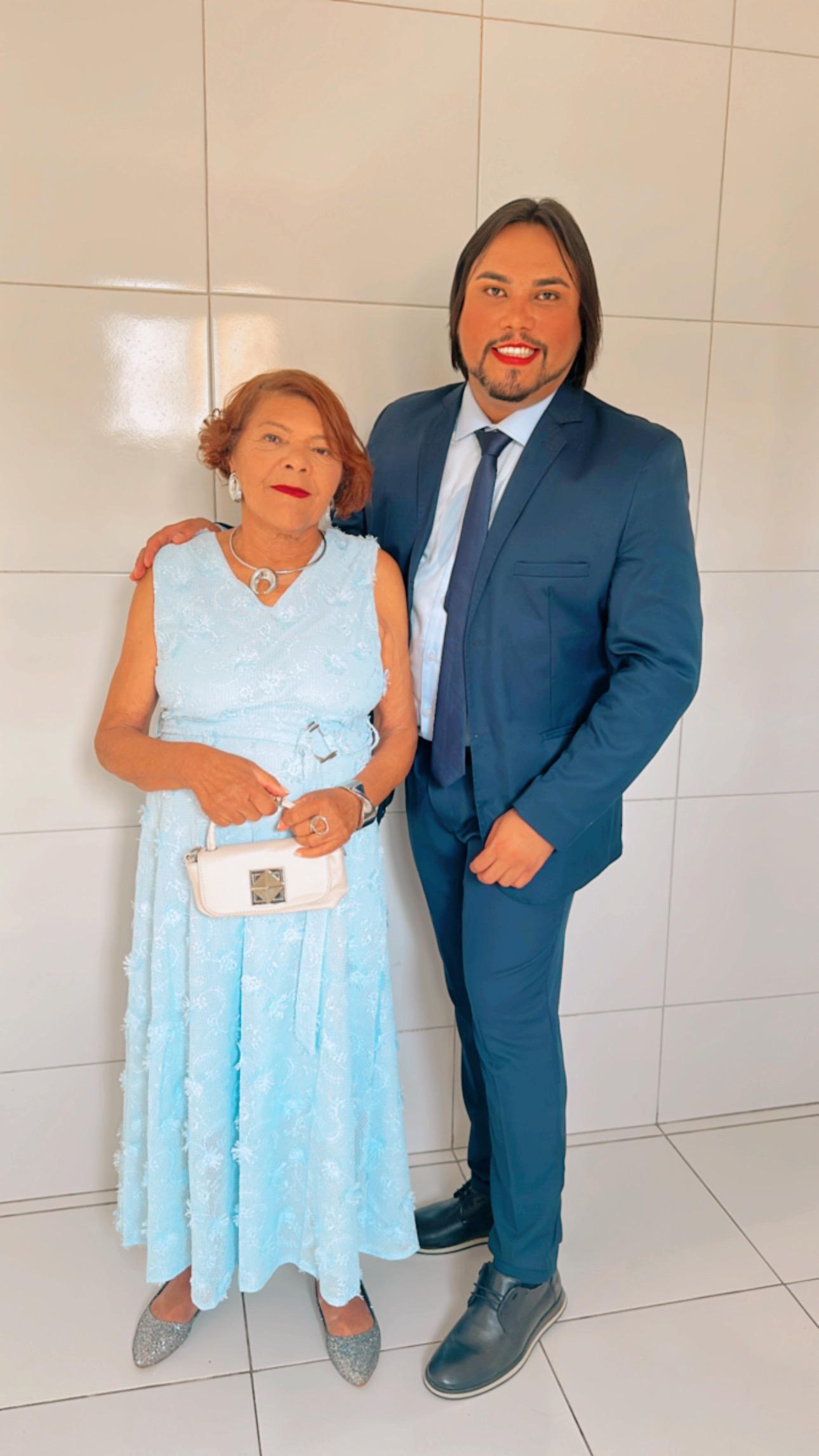 KEL E  MÃE