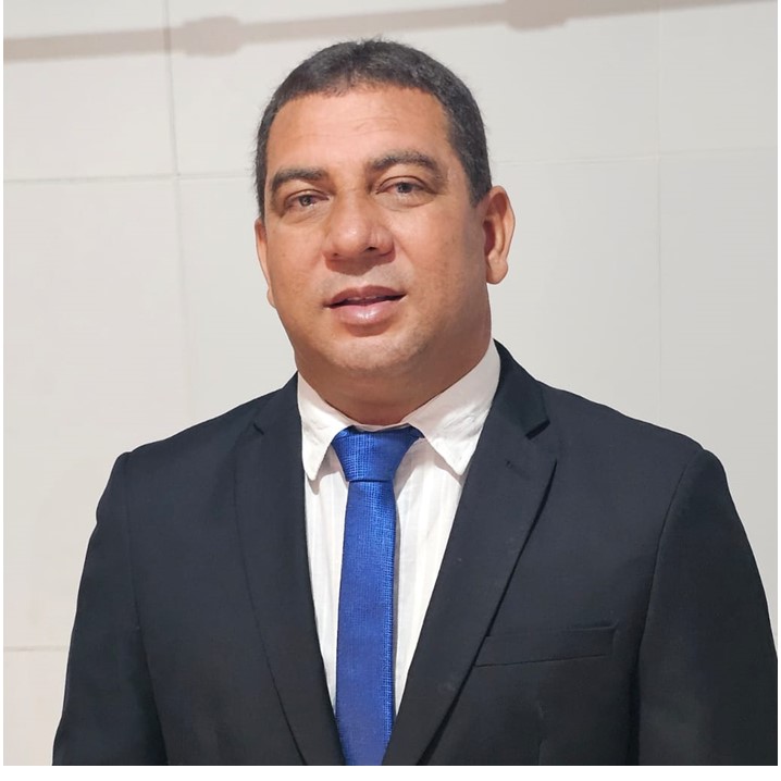 PRESIDENTE