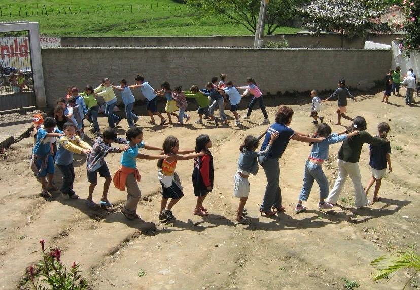 EXEMPLO NA EDUCAÇÃO